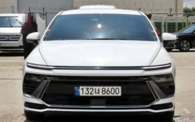 쏘나타하이브리드 중고차 쏘나타 디 엣지 (DN8) 가솔린 2.0 매물 사진 16 - 2023/06 84,315km