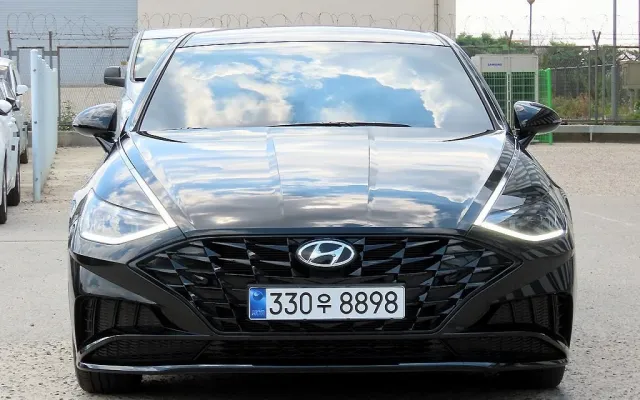 쏘나타하이브리드 중고차 쏘나타 (DN8) 2.0 프리미엄 플러스 매물 사진 19 - 2022/04 37,670km
